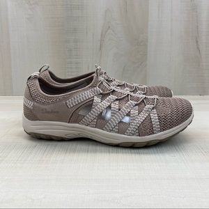 Skechers Relaxed Fit Reggae Fest 2.0 Happy Getaway Sneaker Womens 8.5